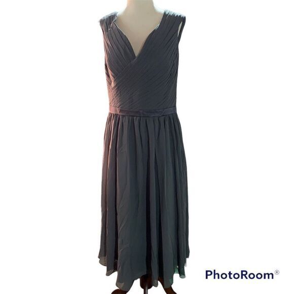 Gray evening dress. Low cut‎ lace up back fairycore prom wedding event - Picture 1 of 8